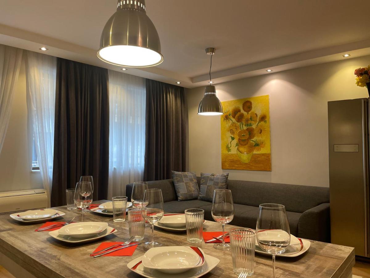 Luxury Apartments In Top City Center Varna 2 Екстер'єр фото