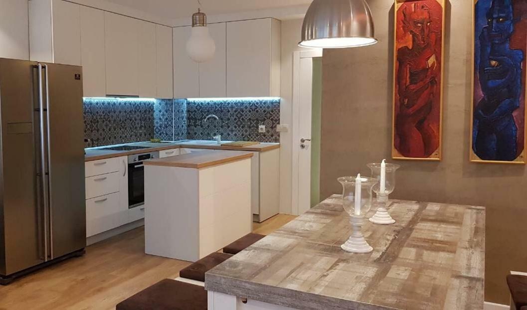 Luxury Apartments In Top City Center Varna 2 Екстер'єр фото