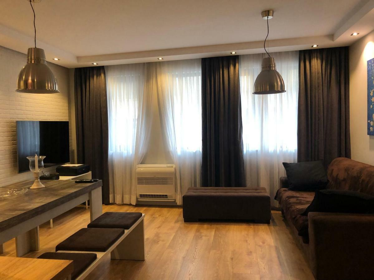 Luxury Apartments In Top City Center Varna 2 Екстер'єр фото