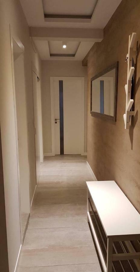 Luxury Apartments In Top City Center Varna 2 Екстер'єр фото